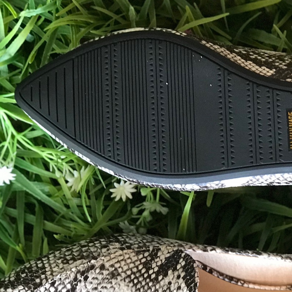 1 Left! Python Snake Pointed Comfort Flat Loafer - Picture 7 of 8